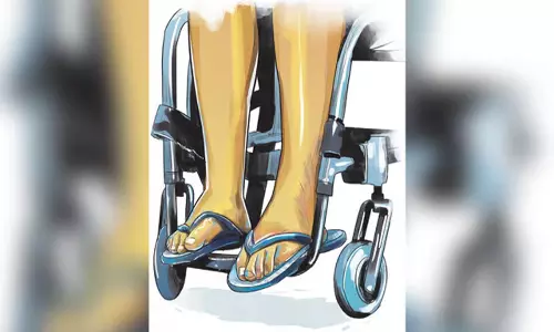 Tamil: नया नियम केवल कानूनी अभिभावकों को अनुमति देता Tamil: नया नियम केवल कानूनी अभिभावकों को अनुमति देता