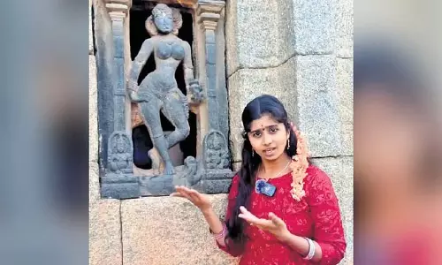 Kadapa यूट्यूबर ने डिजिटल कहानी कहने के माध्यम से रायलसीमा विरासत को पुनर्जीवित किया Kadapa यूट्यूबर ने डिजिटल कहानी कहने के माध्यम से रायलसीमा विरासत को पुनर्जीवित किया