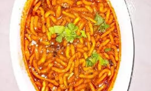 Sev Tomato Sabzi Recipe:घर पर ऐसे बनाएं सेव टमाटर की सब्जी