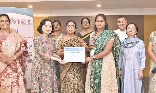 Andhra: महिला उद्यमियों के लिए तीन दिवसीय प्रशिक्षण सत्र संपन्न हुआ Andhra: महिला उद्यमियों के लिए तीन दिवसीय प्रशिक्षण सत्र संपन्न हुआ
