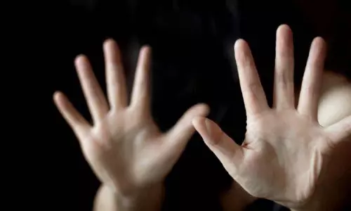 नाबालिग साली से बलात्कार के आरोप में एक व्यक्ति गिरफ्तार नाबालिग साली से बलात्कार के आरोप में एक व्यक्ति गिरफ्तार