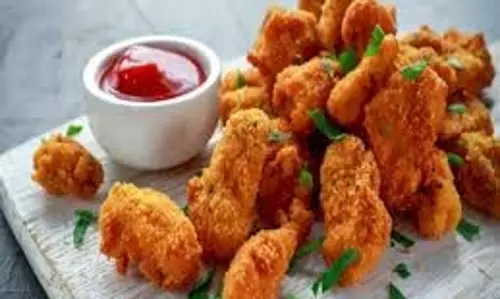 Poha Nuggets: नाश्ते के लिए झटपट तैयार हो जाती है ये डिश Poha Nuggets: नाश्ते के लिए झटपट तैयार हो जाती है ये डिश