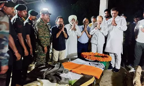 Haryana :  शहीद जवान को सैन्य सम्मान के साथ किया गया अंतिम संस्कार