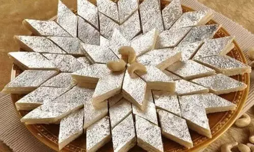 Kaju बर्फी रेसिपी Kaju बर्फी रेसिपी