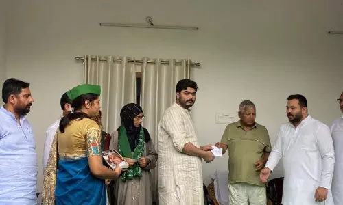 आरजेडी में शामिल हुए शहाबुद्दीन की पत्नी और बेटा ओसामा, लालू प्रसाद बोले- मजबूत होगी पार्टी