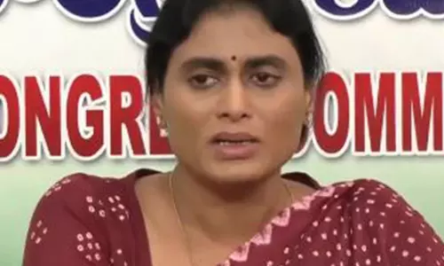 भाई जगन के साथ संपत्ति विवाद के बीच रो पड़ीं YS शर्मिला