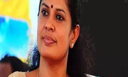 KERALA : पीपी दिव्या ने आत्मसमर्पण करने से किया इनकार