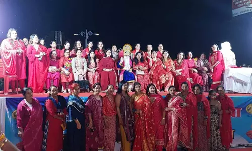 एक दीया श्रीराम के नाम पर सिंधी काउंसिल महिला विंग ने मरीन ड्राइव पर झूलेलाल आरती की