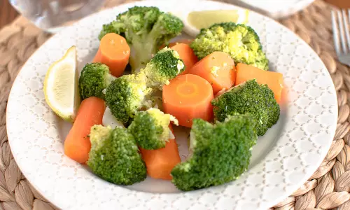 Broccoli गाजर सलाद रेसिपी
