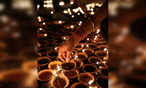 दीपोत्सव 2024: विशेष दीपकों से जगमगाएगा श्रीरामलला मंदिर दीपोत्सव 2024: विशेष दीपकों से जगमगाएगा श्रीरामलला मंदिर