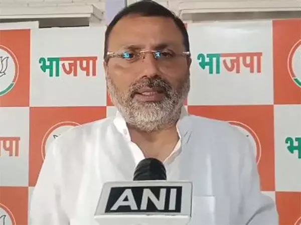 न तो कांग्रेस और न ही झारखंड मुक्ति मोर्चा को आदिवासियों की चिंता है: BJP के निशिकांत दुबे