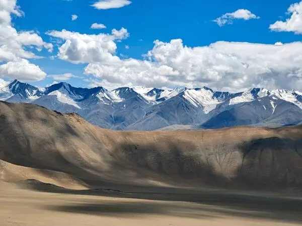 पूर्वी Ladakh के डेमचोक और देपसांग में भारत और चीन के बीच तनाव कम हो रहा