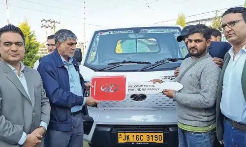 J&K: हिमालयन मोटर्स ने नई वीरो का अनावरण किया
