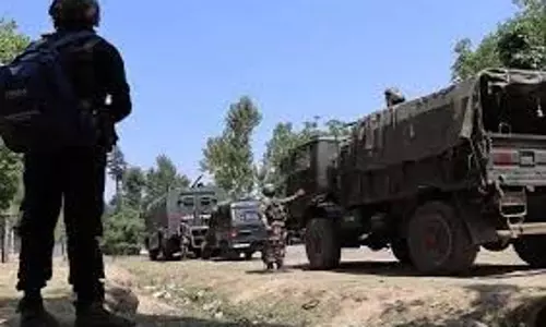 जम्मू-कश्मीर: राज्य में बड़े आतंकी हमले की आशंका जम्मू-कश्मीर: राज्य में बड़े आतंकी हमले की आशंका