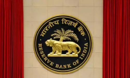 आरबीआई गवर्नर को सेंट्रल बैंक रिपोर्ट कार्ड 2024 में ए+ ग्रेड के लिए पुरस्कार मिला आरबीआई गवर्नर को सेंट्रल बैंक रिपोर्ट कार्ड 2024 में ए+ ग्रेड के लिए पुरस्कार मिला