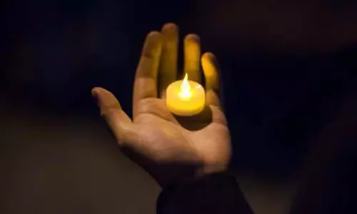 इंग्लिश चैनल पार करने की कोशिश में भारतीय व्यक्ति की मौत इंग्लिश चैनल पार करने की कोशिश में भारतीय व्यक्ति की मौत
