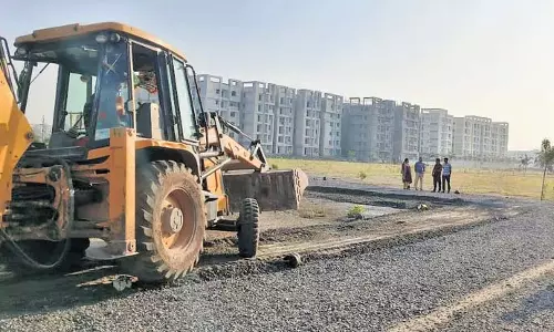 Guntur नगर निगम ने अवैध लेआउट और उपक्रमों के खिलाफ कार्रवाई की