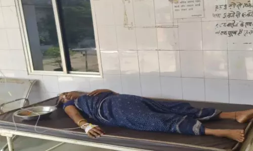 देवरानी और जेठानी के बीच हुई लड़ाई, एक ने किया जहर सेवन
