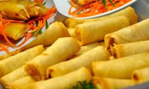 Thai Veg स्प्रिंग रोल रेसिपी