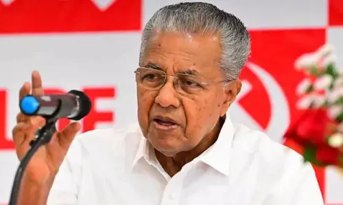 KERALA : मुख्यमंत्री ने आपदा सहायता में देरी के लिए केंद्र की आलोचना की KERALA : मुख्यमंत्री ने आपदा सहायता में देरी के लिए केंद्र की आलोचना की