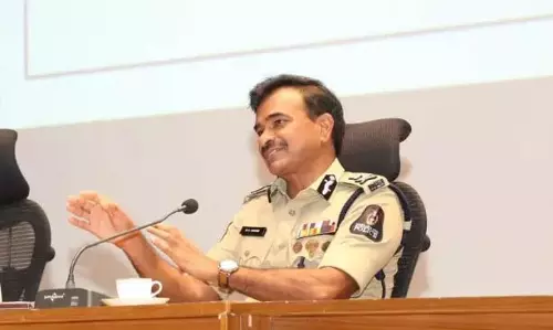 Hyderabad पुलिस ने विरोध प्रदर्शन और सभा पर रोक लगाई Hyderabad पुलिस ने विरोध प्रदर्शन और सभा पर रोक लगाई