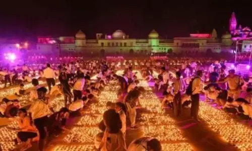 UP: डीजीपी ने दिवाली के लिए कड़ी सुरक्षा, सोशल मीडिया निगरानी के आदेश दिए UP: डीजीपी ने दिवाली के लिए कड़ी सुरक्षा, सोशल मीडिया निगरानी के आदेश दिए