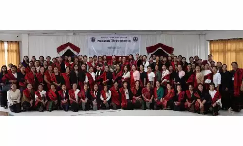 Nagaland : कोहिमा लोथा एलो एखुंग ने 3-बिंदु संकल्प अपनाया Nagaland : कोहिमा लोथा एलो एखुंग ने 3-बिंदु संकल्प अपनाया
