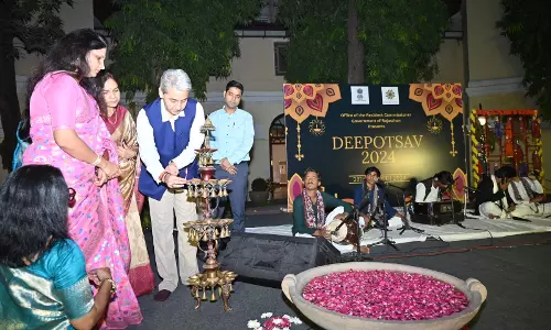 Jaipur: दिल्ली के बीकानेर हाउस में दीपोत्सव- महोत्सव का मुख्य सचिव सुधांश पंत ने किया शुभारंभ