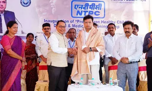 NTPC रामागुंडम ने मंथनी में स्वास्थ्य मूल्यांकन एवं अनुवर्ती शिविर का शुभारंभ किया