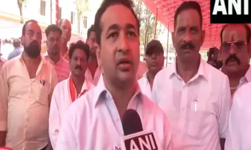 Nitesh Rane ने कांकावली से और नीलेश राणे ने कुडाल से नामांकन दाखिल किया