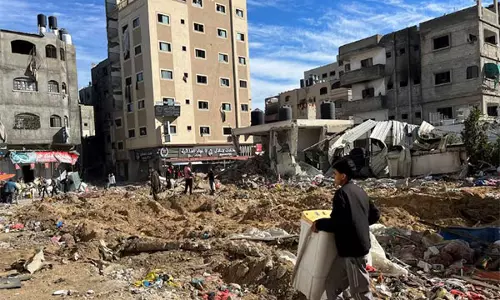 इज़रायली सेना ने Gaza अस्पताल में बंद दर्जनों हमास आतंकवादियों को पकड़ा