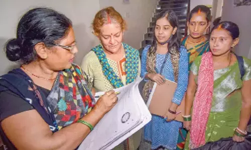 Delhi: सरकार अगले साल जनगणना और उसके तुरंत बाद परिसीमन पर विचार कर रही