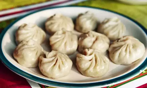 Deadly dish: मोमोज खाने से महिला की मौत, 20 अस्पताल में भर्ती Deadly dish: मोमोज खाने से महिला की मौत, 20 अस्पताल में भर्ती