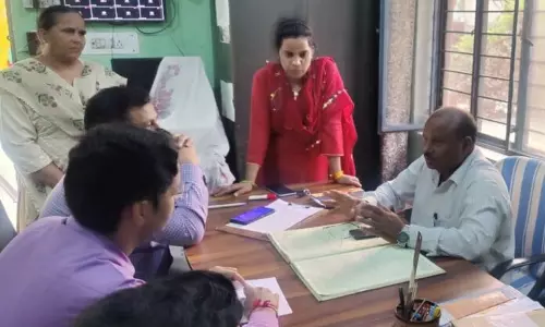 Muzaffarnagar: कस्तूरबा गांधी आवासीय विद्यालय में छात्रा की मौत से मचा हड़कंप Muzaffarnagar: कस्तूरबा गांधी आवासीय विद्यालय में छात्रा की मौत से मचा हड़कंप