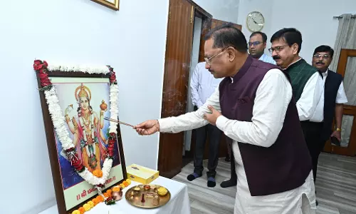 CM साय ने भगवान धन्वंतरि की पूजा अर्चना कर प्रदेशवासियों के लिए माँगा आरोग्य का वरदान