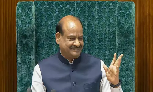 Odisha: लोकसभा अध्यक्ष ओम बिरला ने केआईआईटी स्कूल का उद्घाटन किया