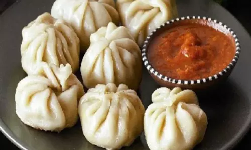 मोमोज खाने से महिला की मौत, 10 से ज्यादा अस्पताल के बिस्तर में पड़े मोमोज खाने से महिला की मौत, 10 से ज्यादा अस्पताल के बिस्तर में पड़े
