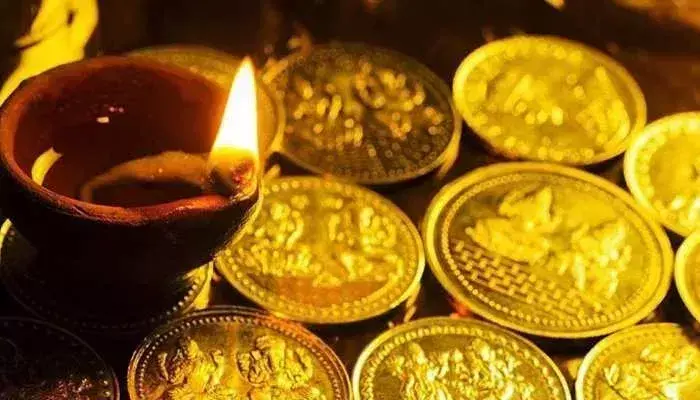 Dhanteras पर भूलकर भी न करें ये गलती, होगा धन हानि Dhanteras पर भूलकर भी न करें ये गलती, होगा धन हानि