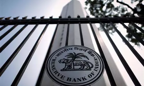 RBI लोकपाल ने ऑनलाइन धोखाधड़ी करने वालों के प्रति आगाह किया RBI लोकपाल ने ऑनलाइन धोखाधड़ी करने वालों के प्रति आगाह किया