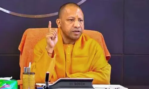 Lucknow: लापरवाही करने वाले अधिकारियों के खिलाफ सख्त कार्रवाई होगी: सीएम योगी Lucknow: लापरवाही करने वाले अधिकारियों के खिलाफ सख्त कार्रवाई होगी: सीएम योगी