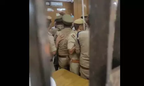 कोर्ट में बवाल, जज और वकील में बहस, जमकर हंगामा