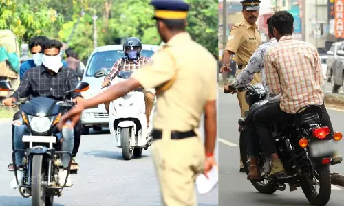 यातायात उल्लंघन के लिए जुर्माना लगाने में Kerala दूसरे स्थान पर यातायात उल्लंघन के लिए जुर्माना लगाने में Kerala दूसरे स्थान पर