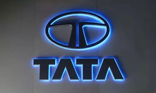Tata Motors में 4.38% की गिरावट, निफ्टी ऑटो लाल निशान पर बंद हुआ Tata Motors में 4.38% की गिरावट, निफ्टी ऑटो लाल निशान पर बंद हुआ