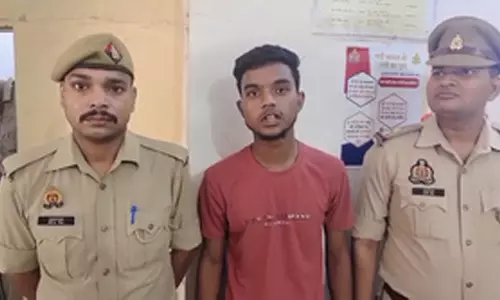 जीशान सिद्दीकी और सलमान खान को जान से मारने की धमकी...तैयब ने मांगी थी 10 करोड़ की फिरौती, कोर्ट ने ट्रांजिट रिमांड की दी मंजूरी जीशान सिद्दीकी और सलमान खान को जान से मारने की धमकी...तैयब ने मांगी थी 10 करोड़ की फिरौती, कोर्ट ने ट्रांजिट रिमांड की दी मंजूरी