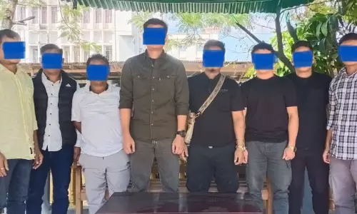 Manipur : थौबल में हथियार और गोलाबारूद के साथ यूएनएलएफ (पी) के 8 कार्यकर्ता गिरफ्तार Manipur : थौबल में हथियार और गोलाबारूद के साथ यूएनएलएफ (पी) के 8 कार्यकर्ता गिरफ्तार