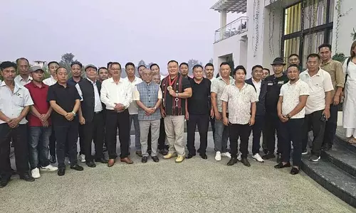 Nagaland : जीपीआरएन/एनएससीएन ने पेरिस पैरालंपिक खेलों के पदक विजेता होकाटो को सम्मानित किया Nagaland : जीपीआरएन/एनएससीएन ने पेरिस पैरालंपिक खेलों के पदक विजेता होकाटो को सम्मानित किया