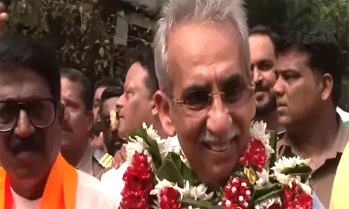 Amin Patel ने मुंबादेवी सीट के लिए नामांकन दाखिल किया