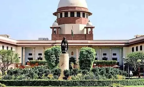 SC ने संसद में पूर्व सांसद की बहाली पर वकील की समीक्षा याचिका खारिज की SC ने संसद में पूर्व सांसद की बहाली पर वकील की समीक्षा याचिका खारिज की