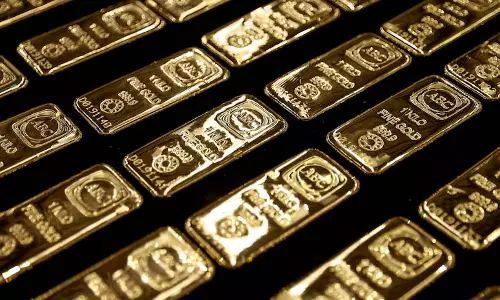 Gold की कीमत रिकॉर्ड स्तर पर पहुंच गई Gold की कीमत रिकॉर्ड स्तर पर पहुंच गई
