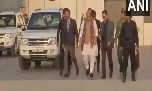 Rajnath Singh अरुणाचल प्रदेश के दो दिवसीय दौरे पर रवाना, सशस्त्र बलों के जवानों से करेंगे बातचीत Rajnath Singh अरुणाचल प्रदेश के दो दिवसीय दौरे पर रवाना, सशस्त्र बलों के जवानों से करेंगे बातचीत